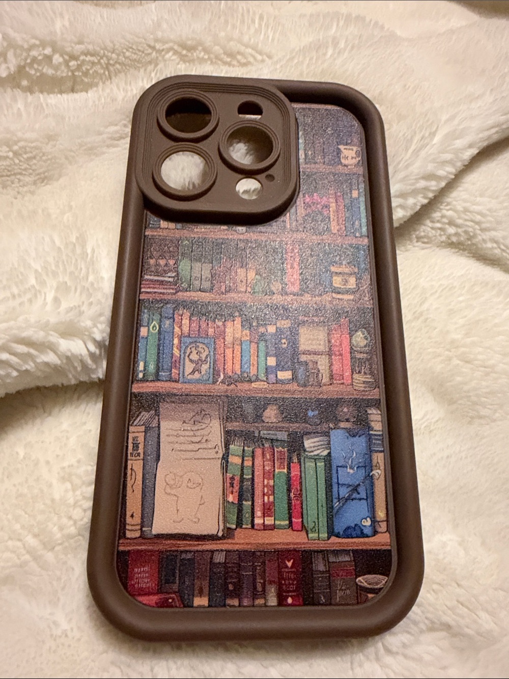 Brown Bookcase Pattern Phone Case - iPhone 15 Pro